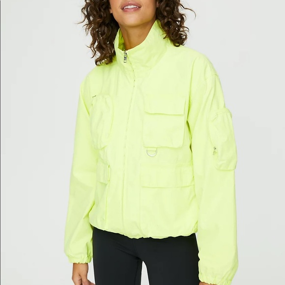 Aritzia Tna Neon yellow overload cargo jacket size small - Picture 5 of 15